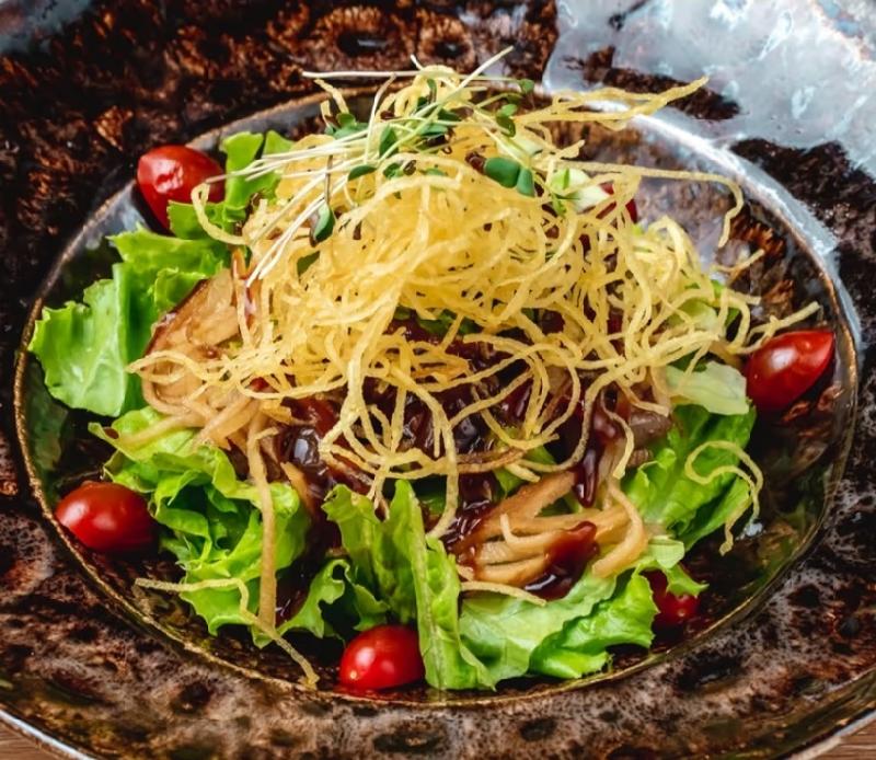 Beef teriyaki salad