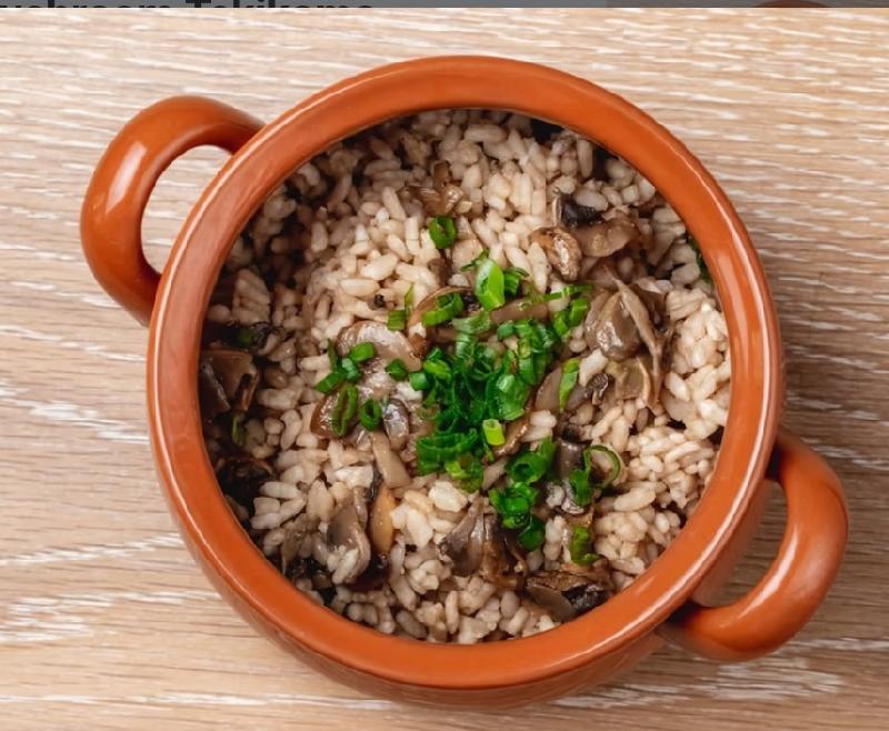 Mushroom with rice