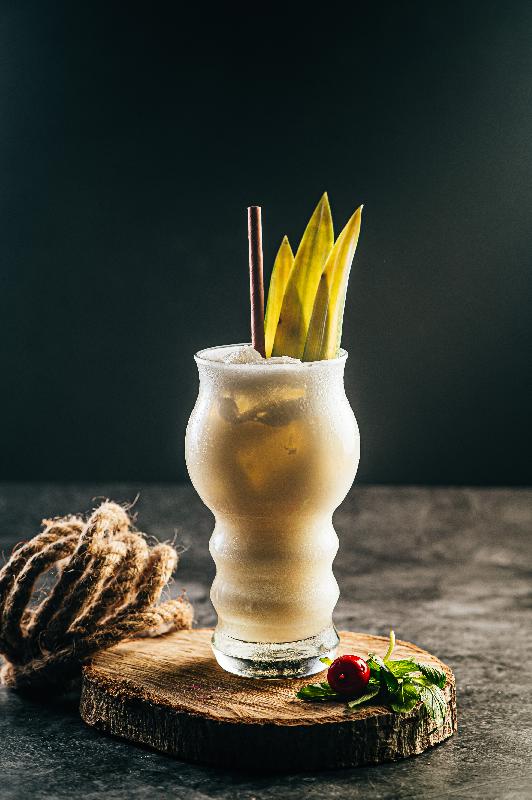 Virgin pina colada