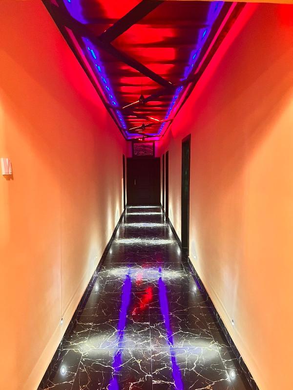 Interior view 4