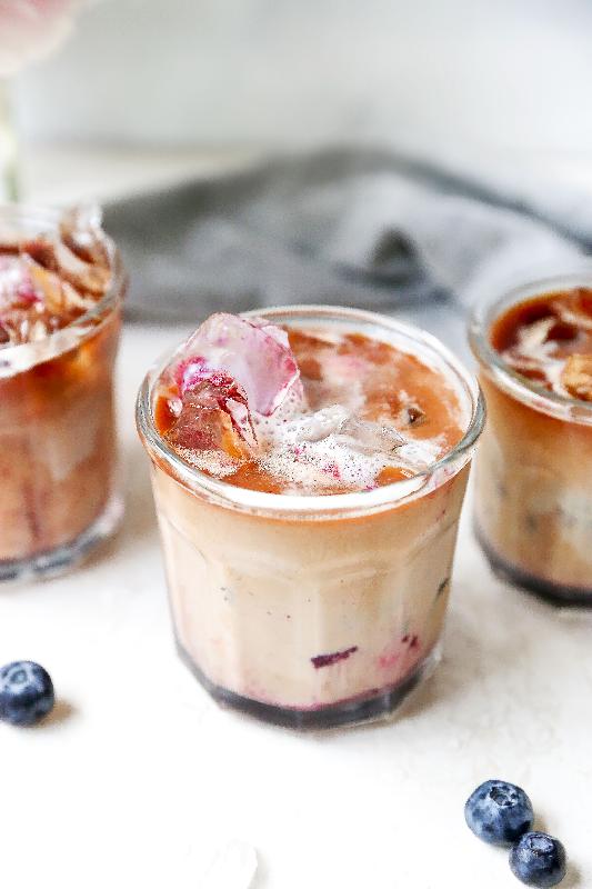 Blue berry Latte