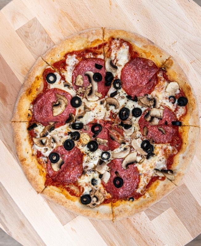 SALAMI E FUNGHI 