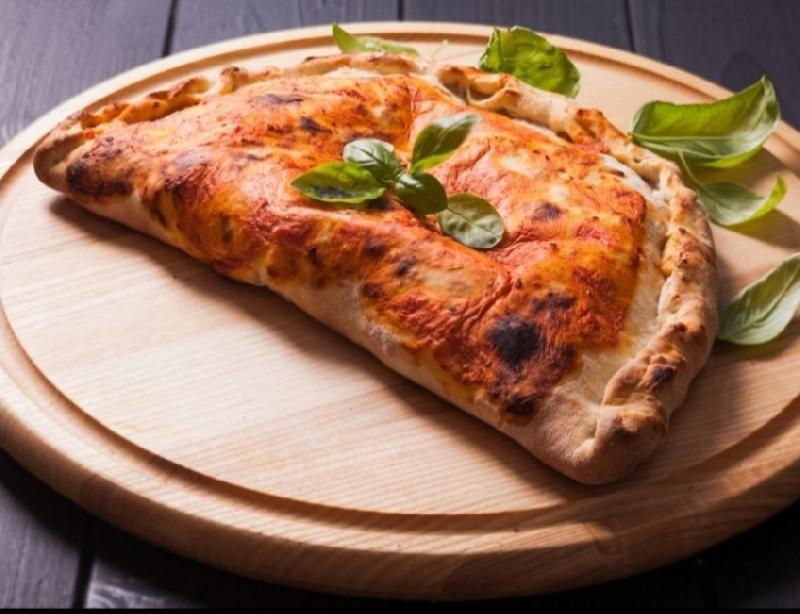 CALZONE