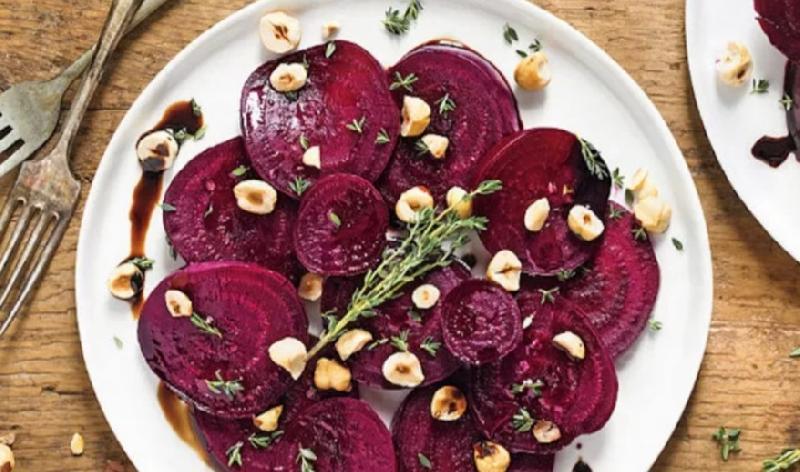 INSALATA DI RAPA ROSSA