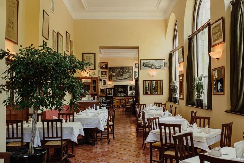 Interior view 1