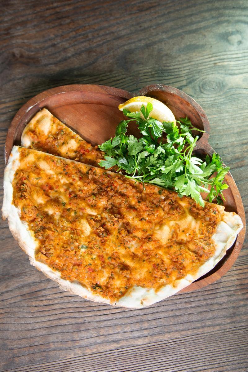 Lahmacun Sadə