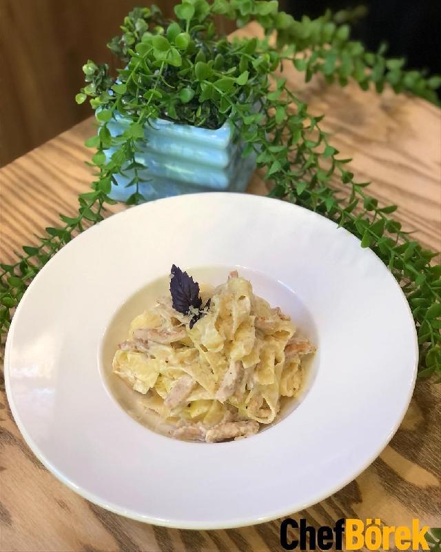 Fettuccini Alfredo 