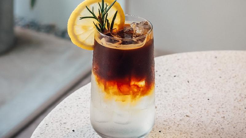 Espresso Tonic