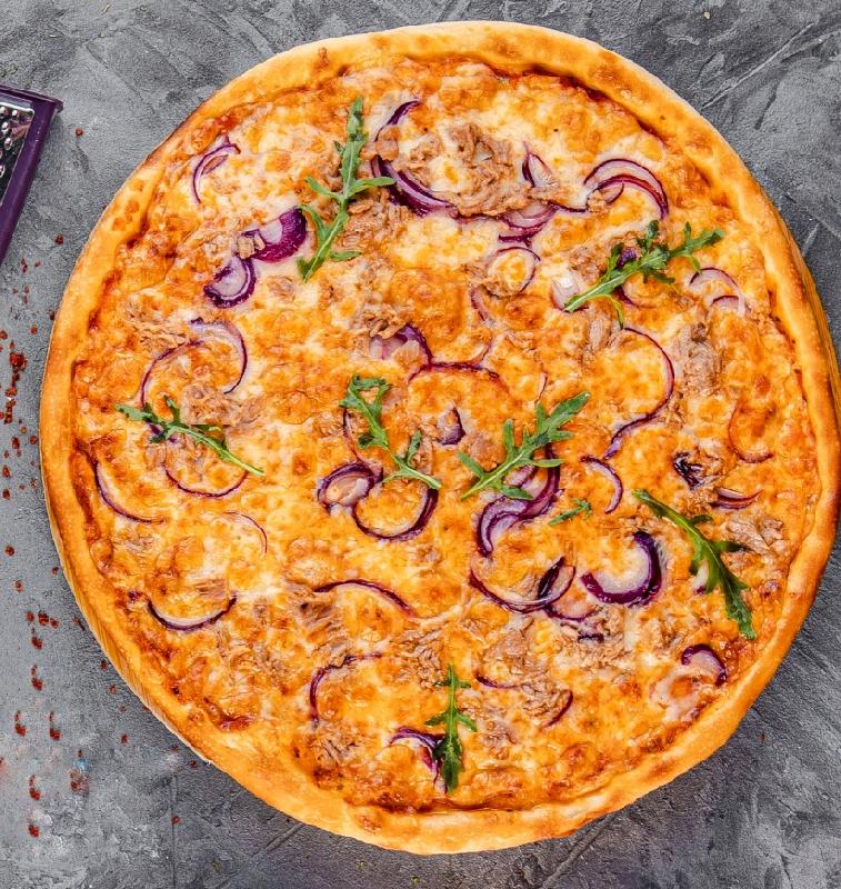 Deluxe pizza