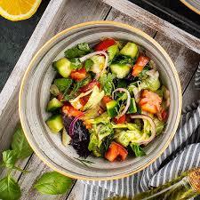 Mövsüm salatı