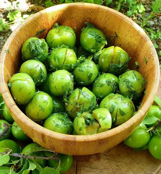 Nanəli alça əzməsi