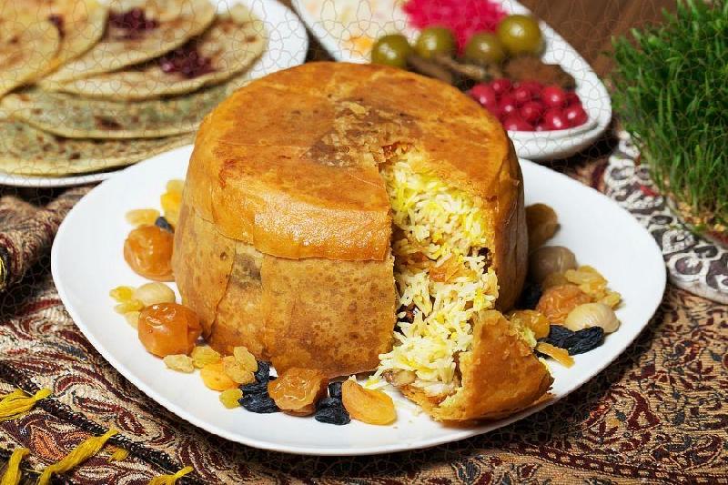 Şah plov toyuq ətindən