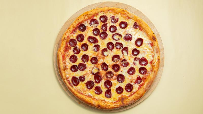 Pepperoni pizza 