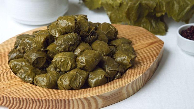 Yarpaq dolması