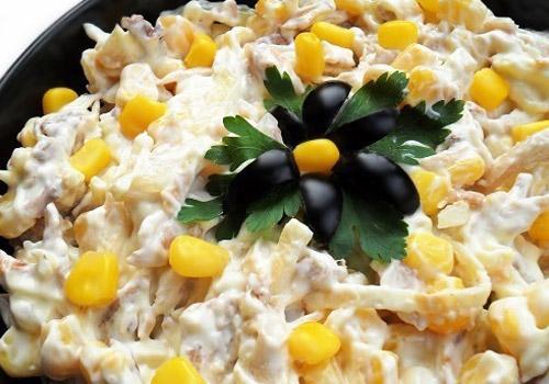 Qarğıdalı salatı
