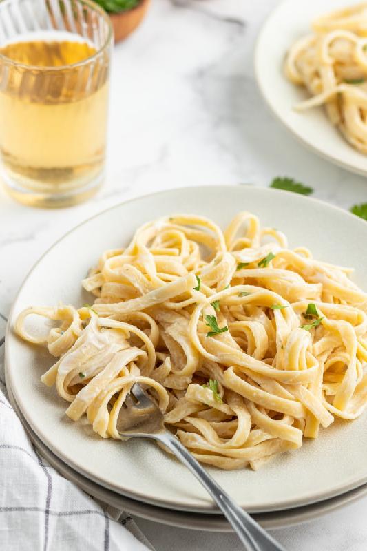 Fettuccine Alfredo 