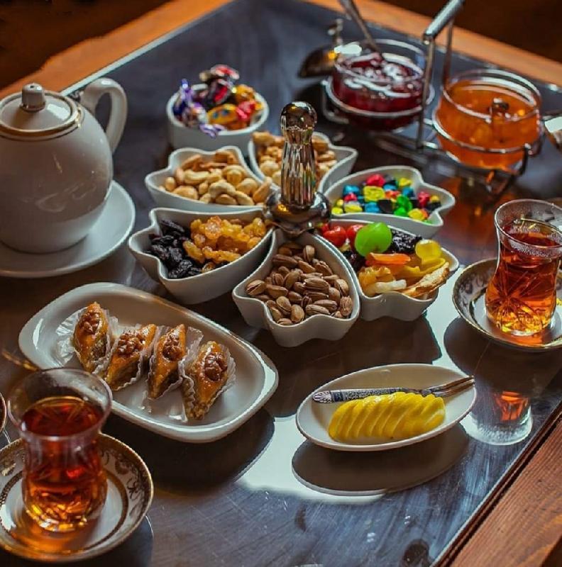 Çay dəstgahı sadə