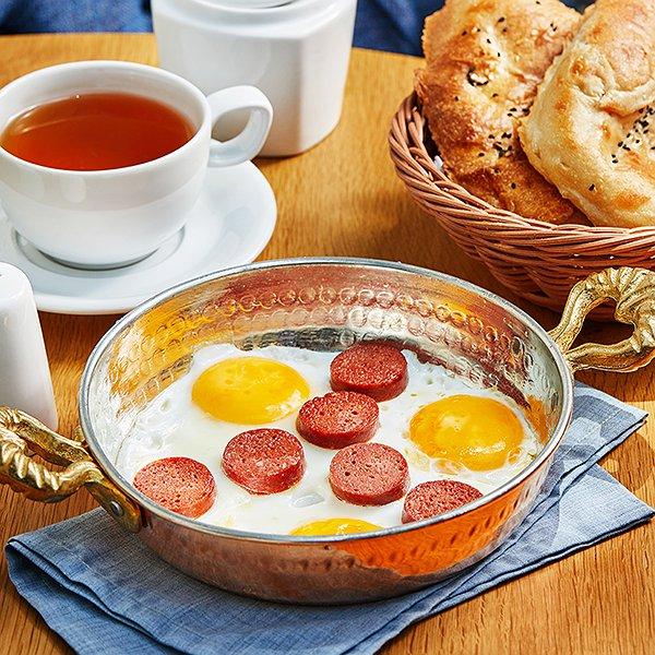 Sucuklu yumurta 