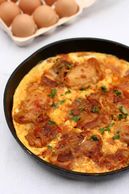 Çığırtma Toyuq Əti Yumurtalı
