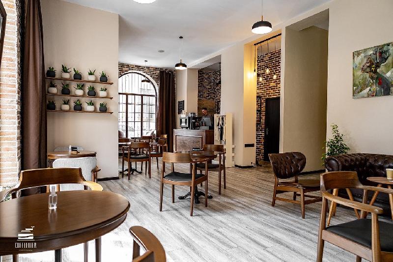 Interior view 4