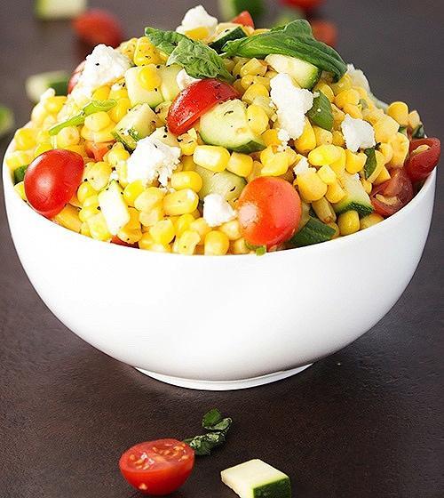 Qarğıdalı Salatı