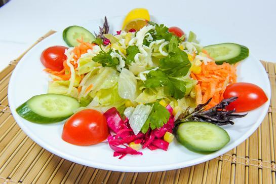 Mövsüm salatı