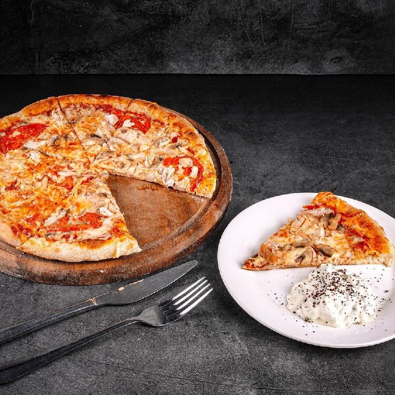 Toyuq pizza