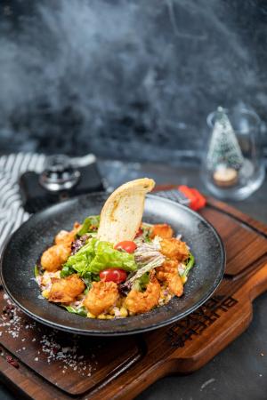 Popcorn salatı