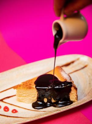 San Sebastian Cheesecake 