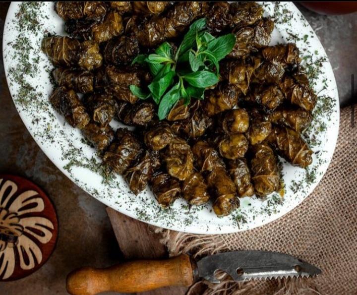 Yarpaq dolması