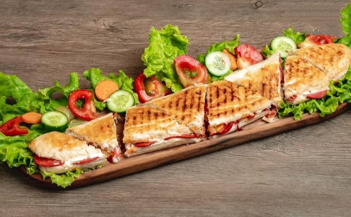 Yumurta sucuk göbələk kaşar sp sous
