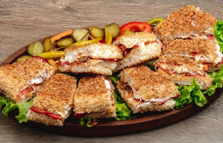Simit sucuk göbələk kaşar sp sous