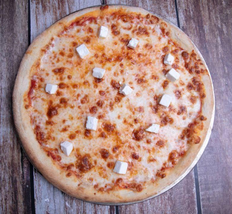 Pizza 4  Pendirli