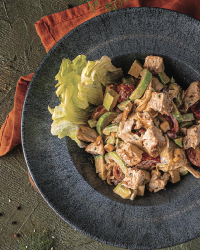 BBQ souslu Ranch salatı