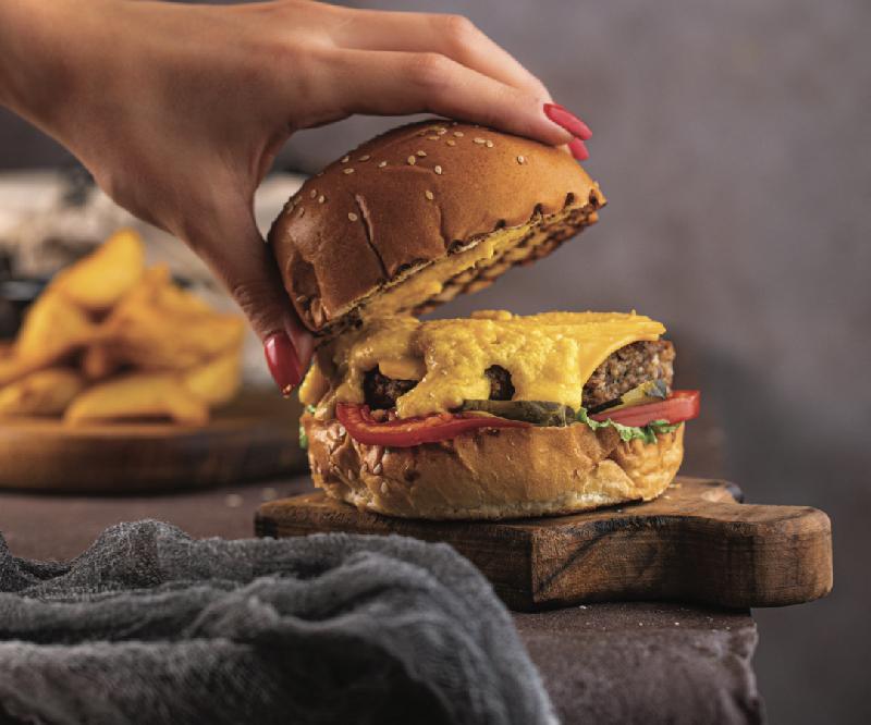 Xardal souslu burger