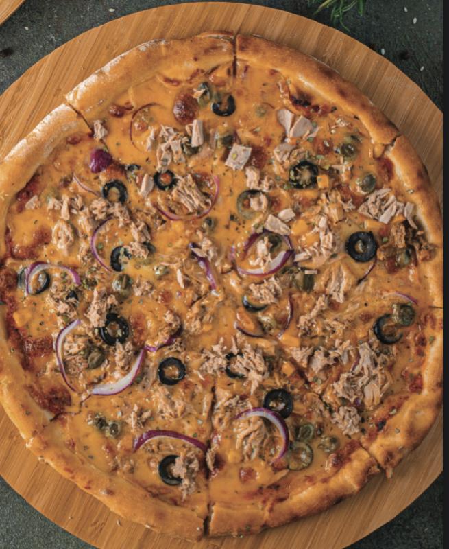Tuna Pizza