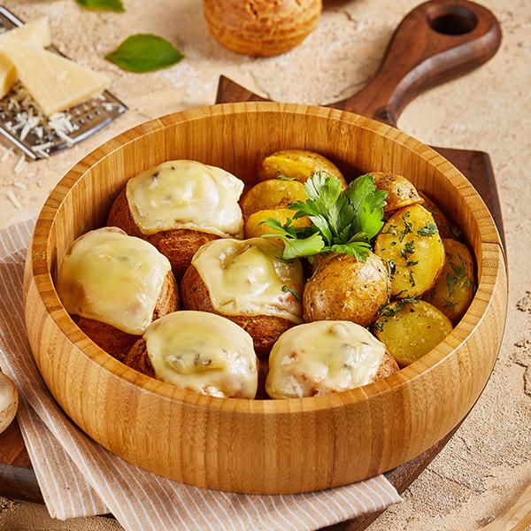 Profitrollar toyuqlu julyen və sarımsaqlı kartof ilə