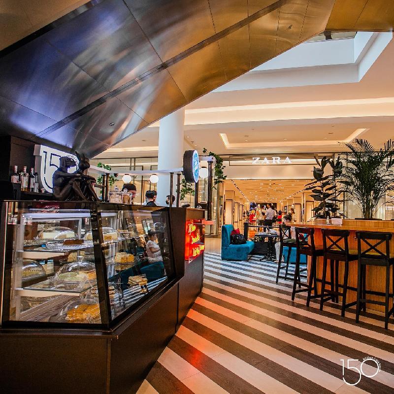 Interior view 0