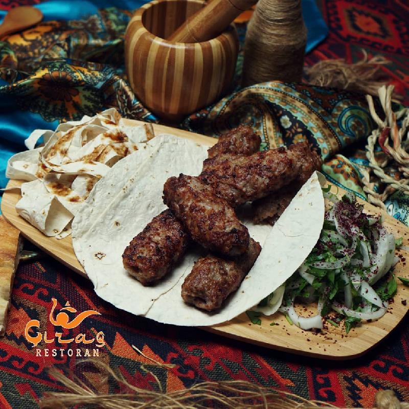 Lülə Kabab 