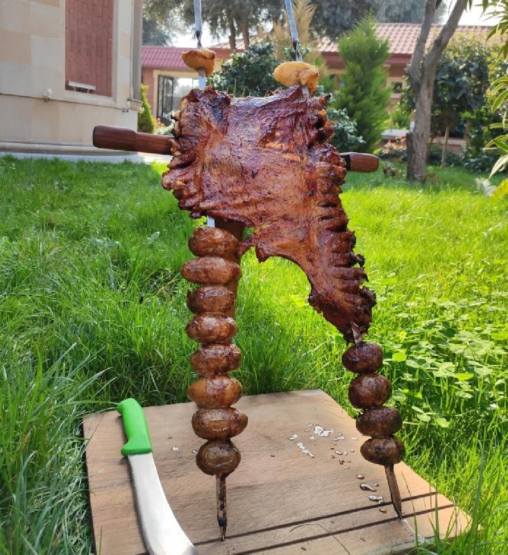 Quzu Səbəti Təndirdə 