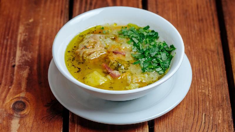 Hinduşka şorbası 
