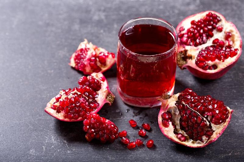 Təbii nar şirəsi