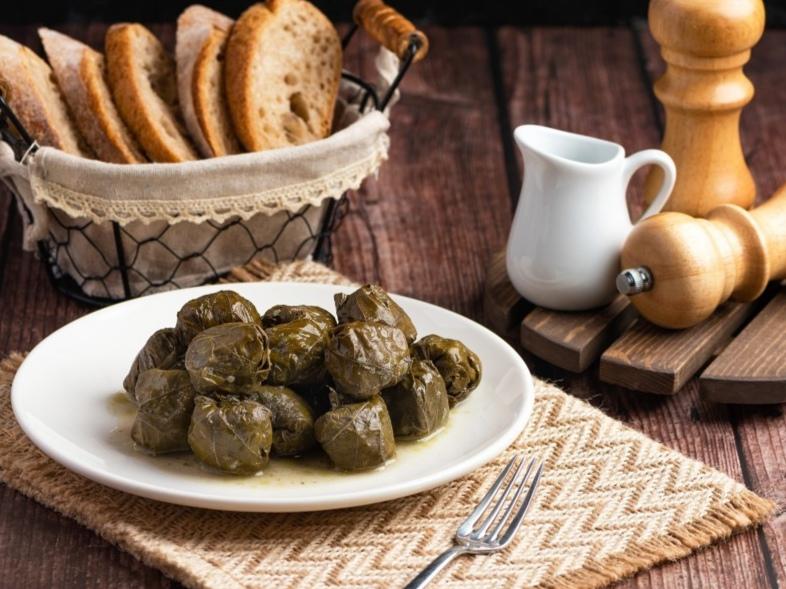 Yarpaq dolması
