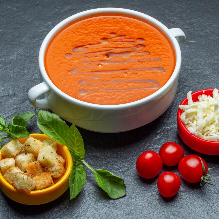 Domatoes soup