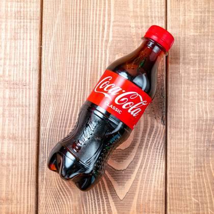 Cola