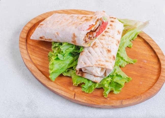 Lavaş Toyuq Dönər