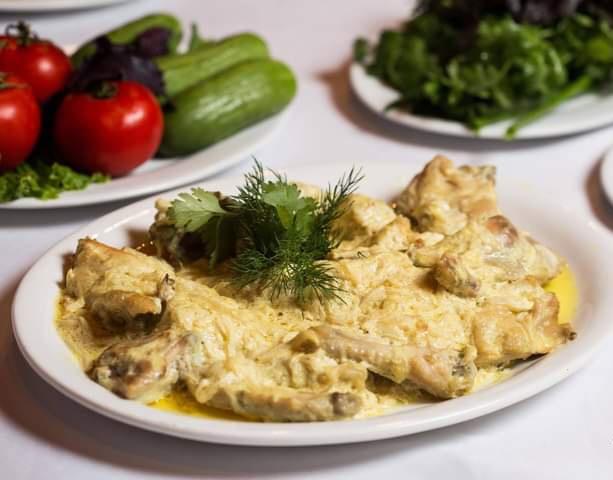 Qaymaqlı beçə