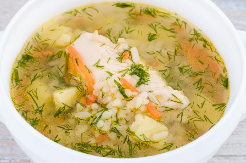 Toyuq şorbası  