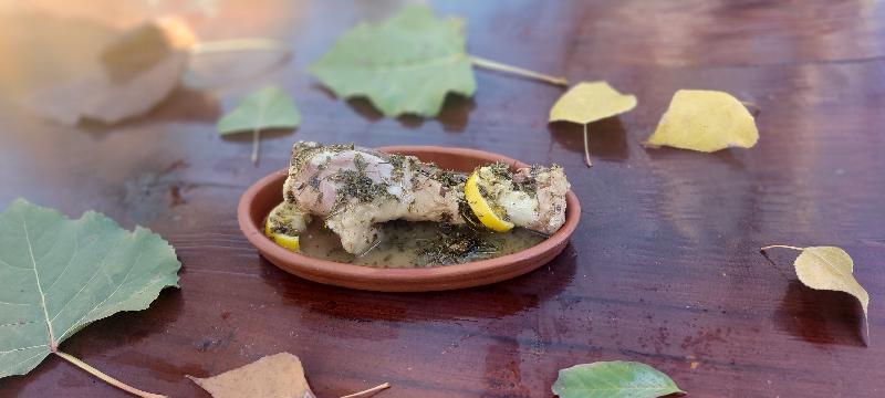 Limonlu, kəklikotulu quzu maçası
