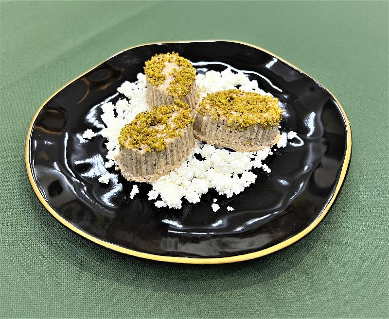 Kəsmikli xurma halvası